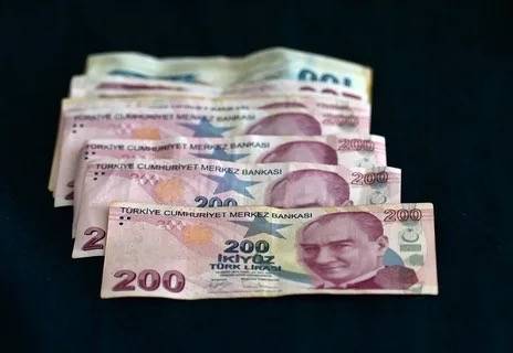 Bankalar yarışta: İşte 2 milyon TL'ye bankaların verdiği faiz oranları ve aylık getirisi 7